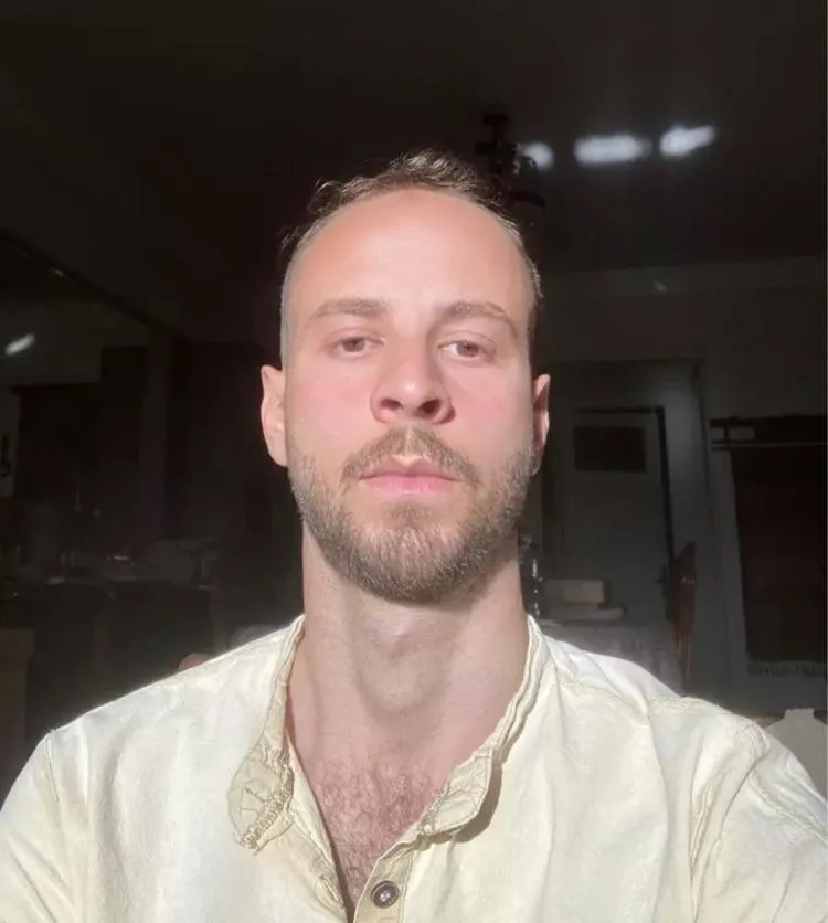 Hey bros 🌈 looking for friends and lovers (26 yo)  posted by hngjck123