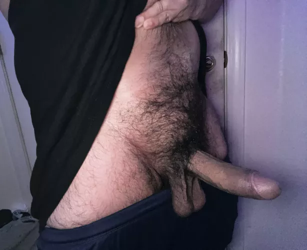 How do i look?  by UsefulGround3930