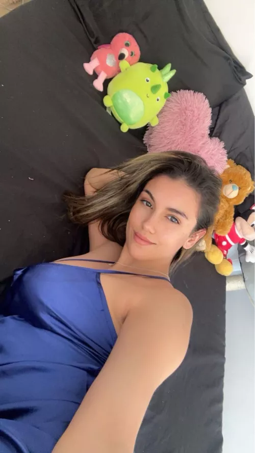 How do you want me to wake you up each morning? by Spooky-Yellowjacket