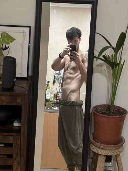 How’s dis V? by macflaudy