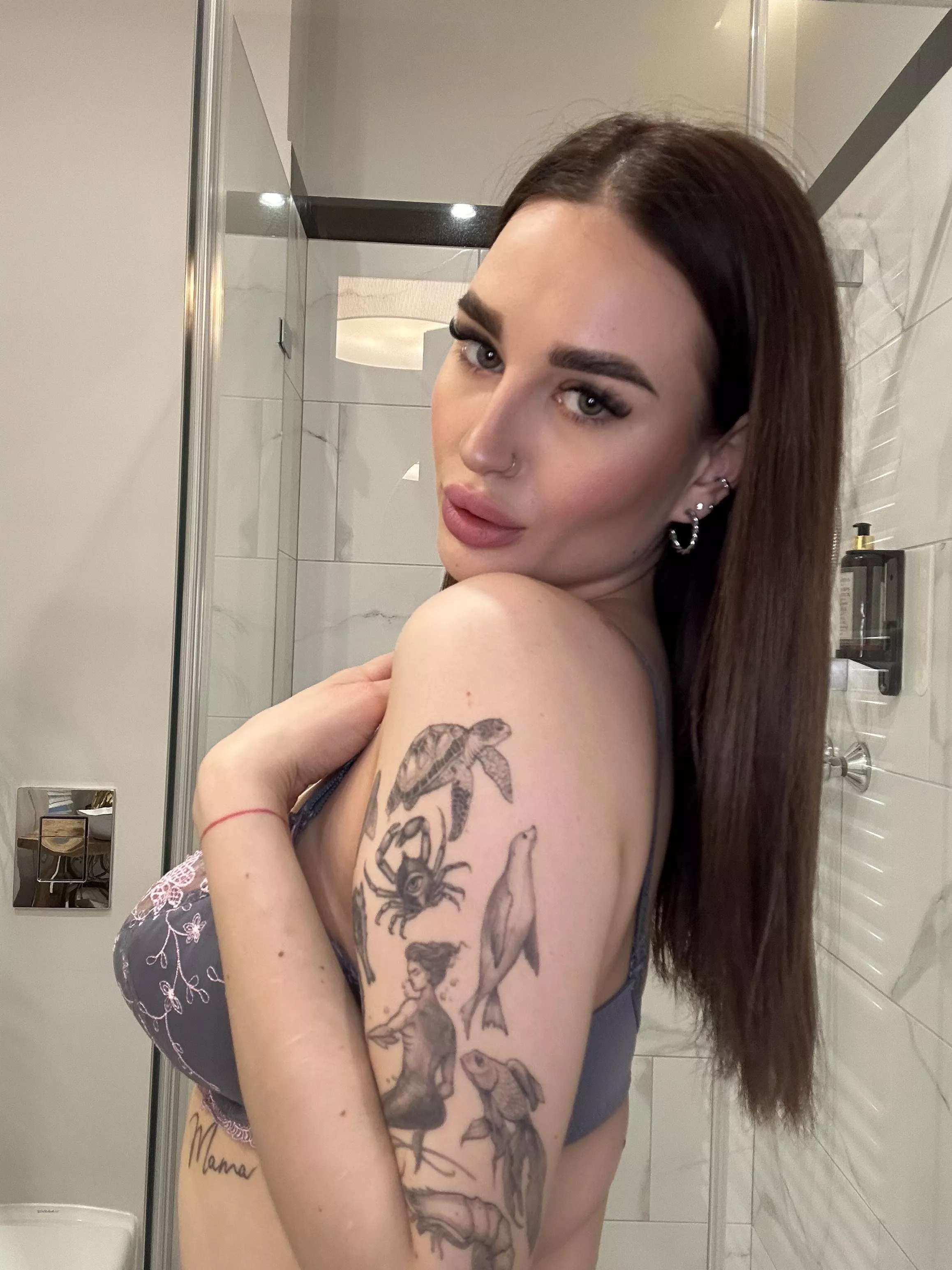 I like to have fun in the shower posted by adsferurelul