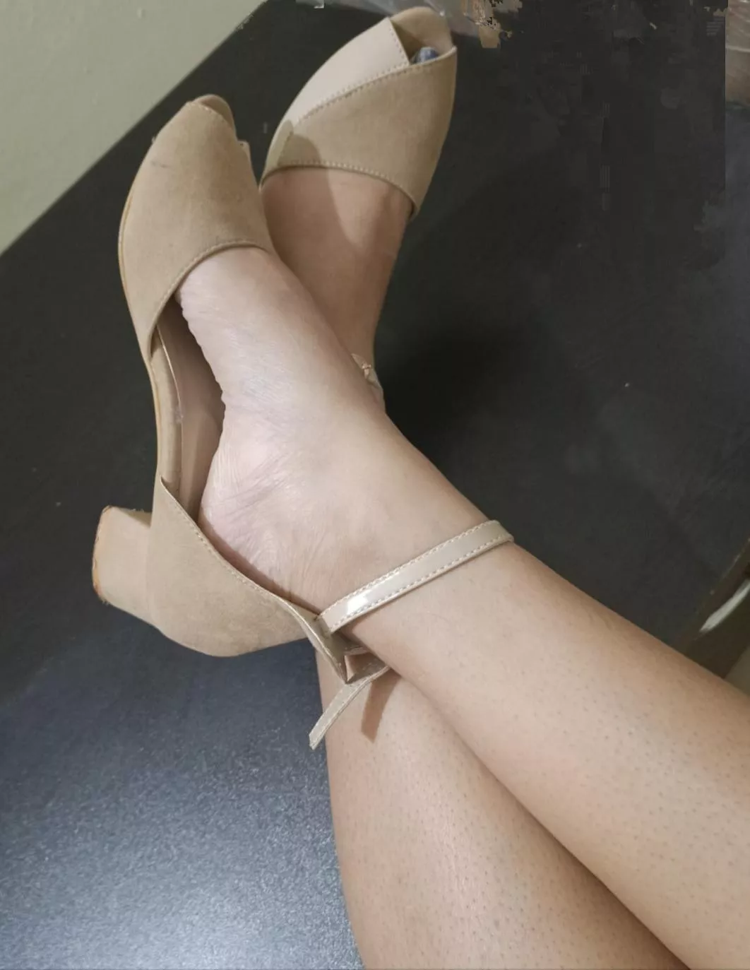 I'm not afraid of heights. Have you seen my shoes? posted by Padarenu_24