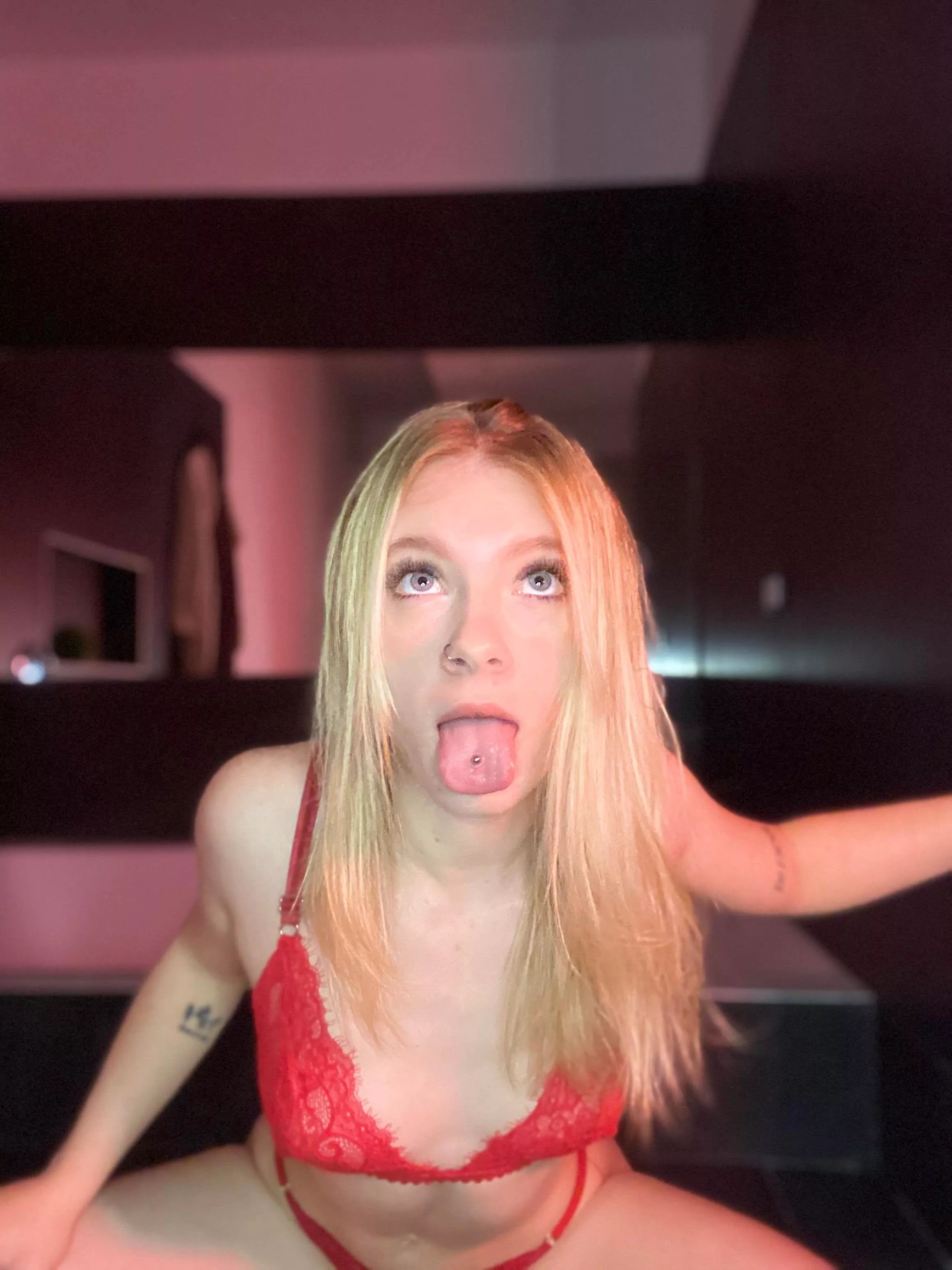 is this how you want me to wait posted by PapaStalin98