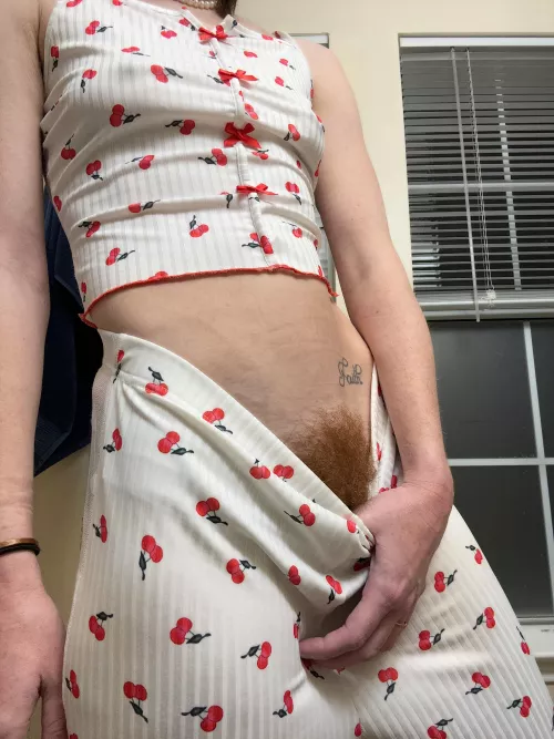 it’s so red ❤️‍🔥 by redhotpearlx