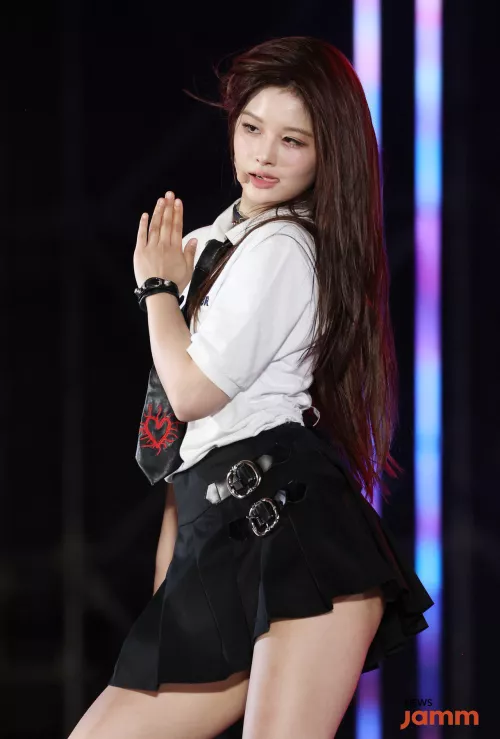 NMIXX - Sullyoon by forsecresivedump