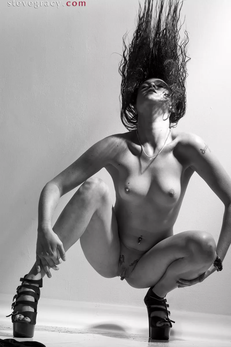 Olivia posted by SteveGracyPhoto