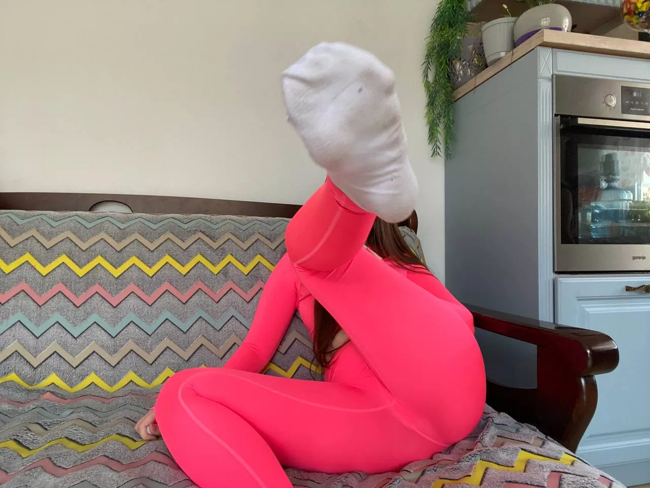 once you sniff, you will never forget it posted by betweenForearm41