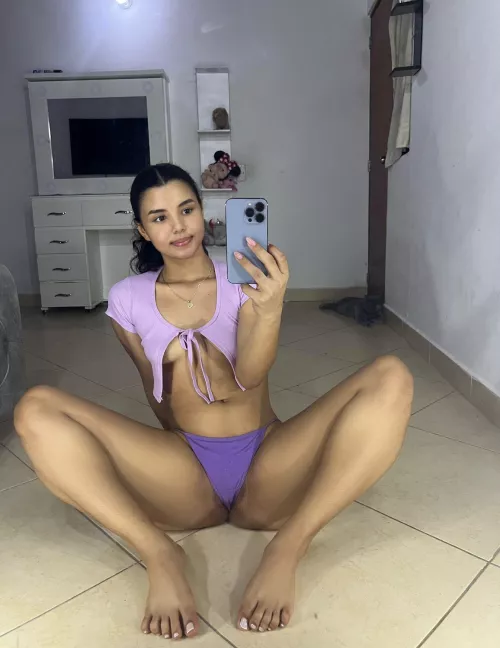 say hi if you'd fuck me after class by Mysterious-Time-8129