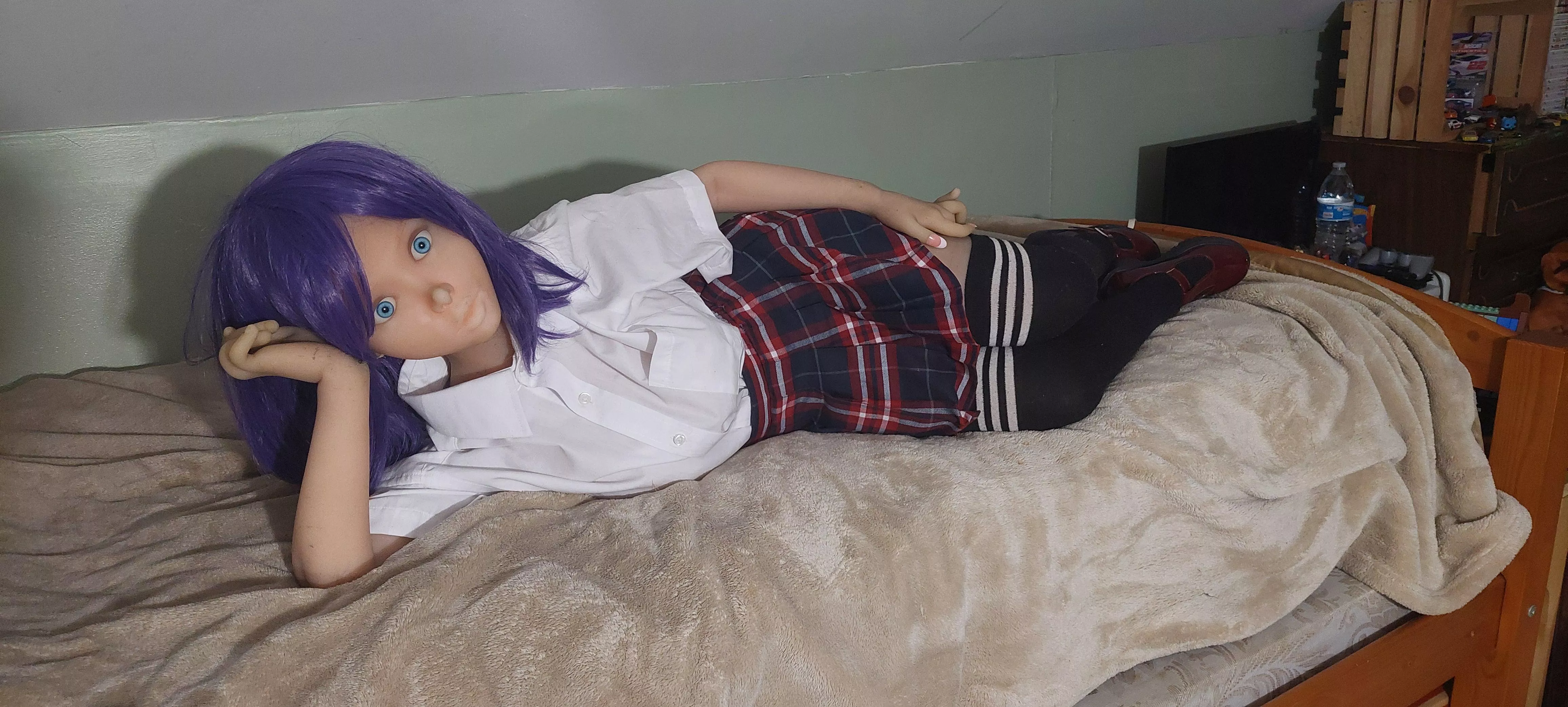 She's just tempting me now. posted by CAT_Nemo01