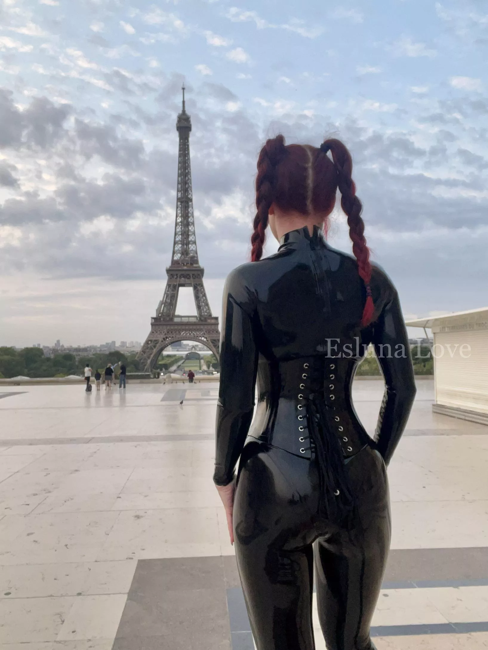 The best way to visit Paris is in latex  posted by Esluna-Love