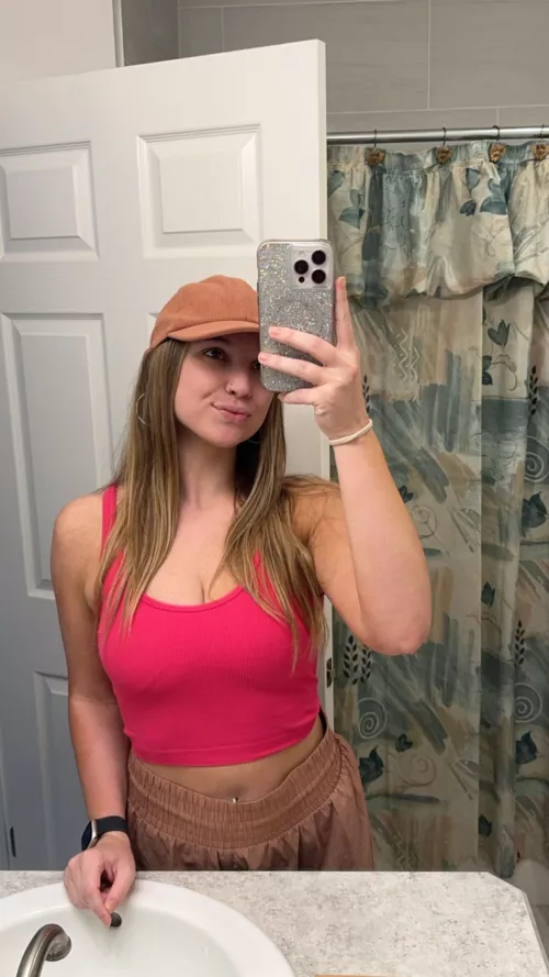 Thought I look cute in this one:) by alittlechubs