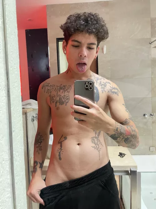 we can look closer by soramurasaki1