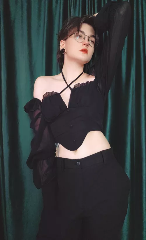 When Mommy spanks you for your disobedience, it's too late to apologize by Cyber_samuraii