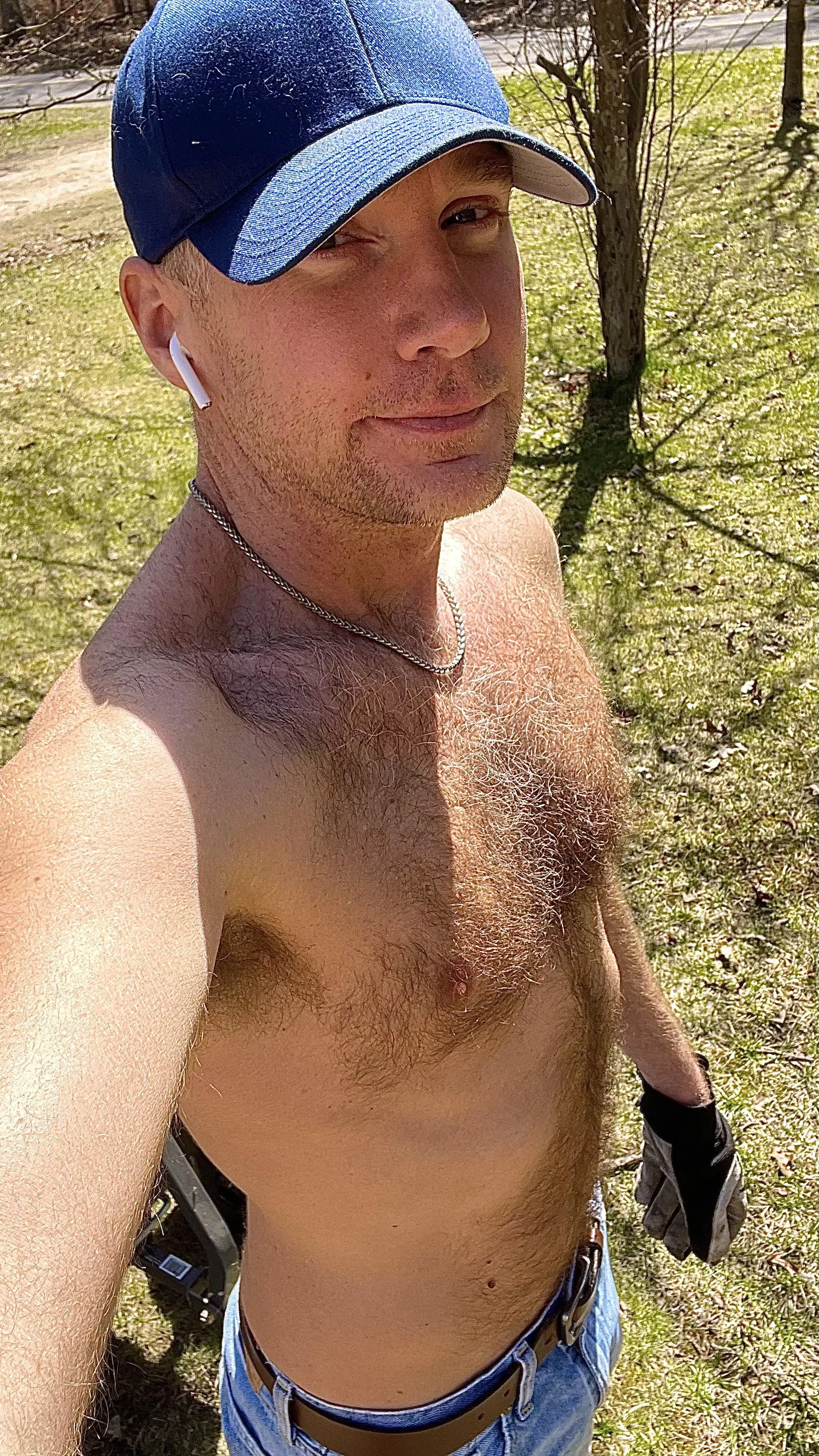 Working up a sweat  posted by ChainsawDust