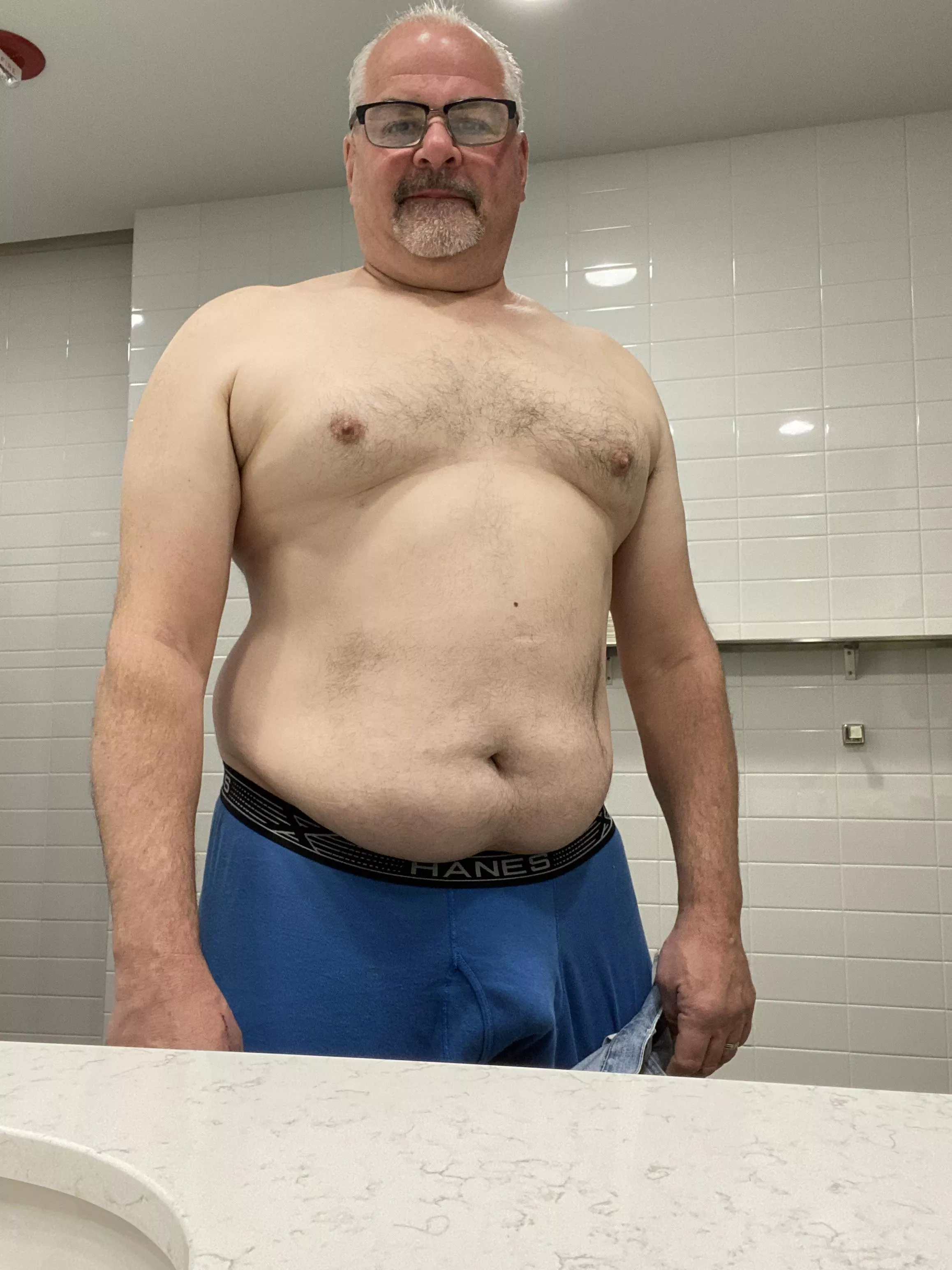 You like blue posted by friendjship66