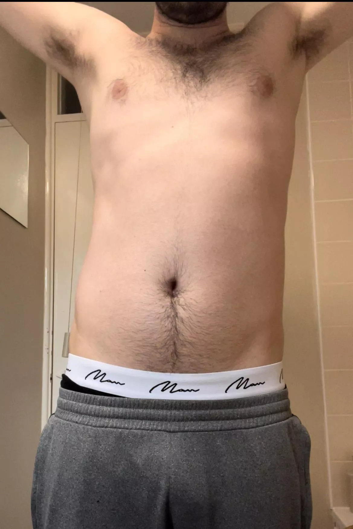 You like my 3 in 1 pic? Chest, pits & bulge😈 Dms open 💪🏼 posted by HungYoungAlpha-