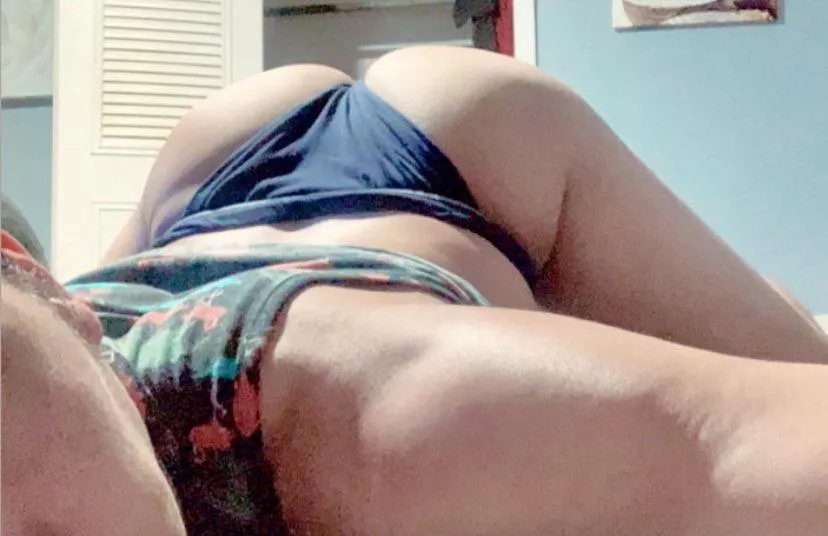 28 m Latino tx bttm . Just waiting for daddy ;) doublepeachboy posted by Doublepeachboy304