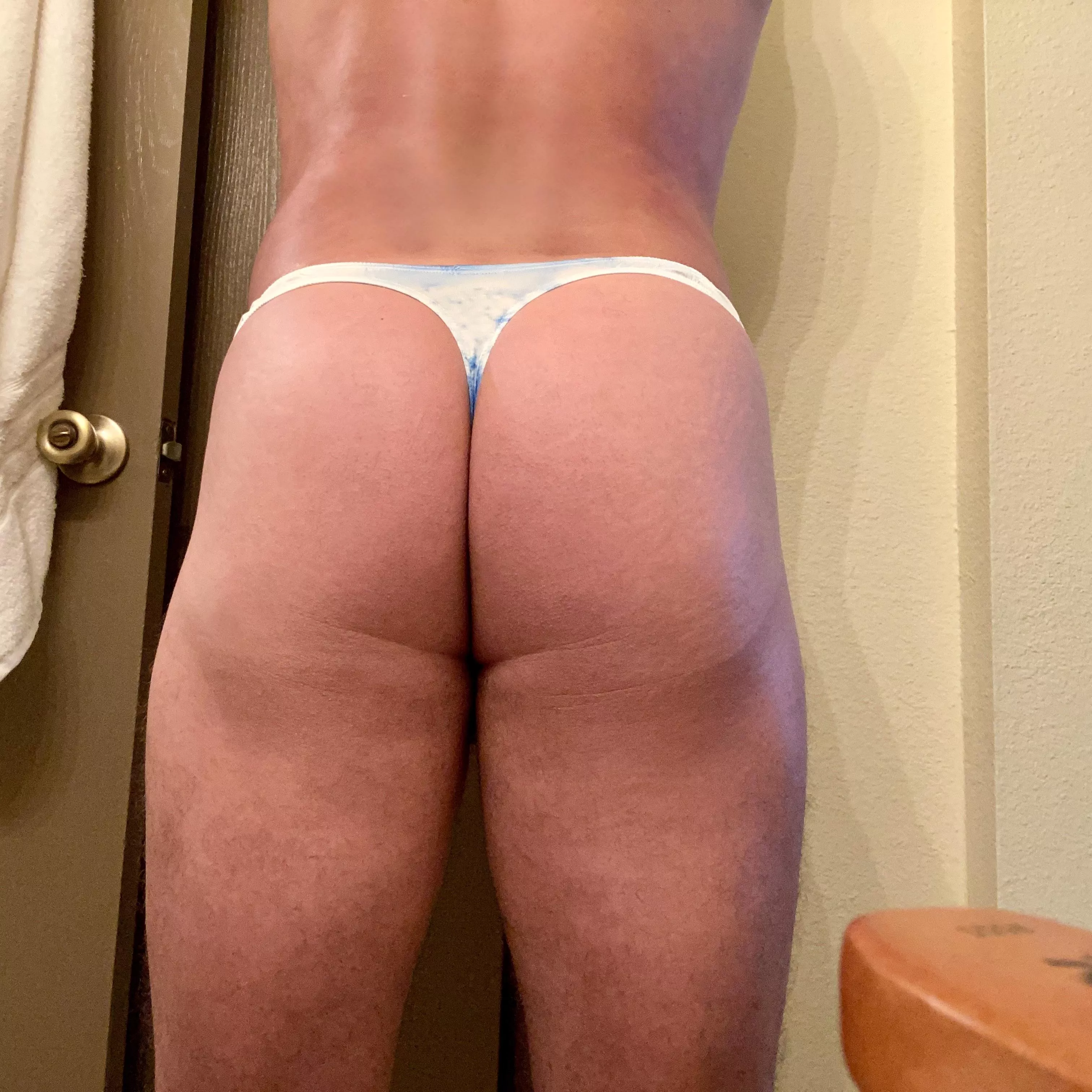 [40] Blue Skies Thong posted by UncutLibra