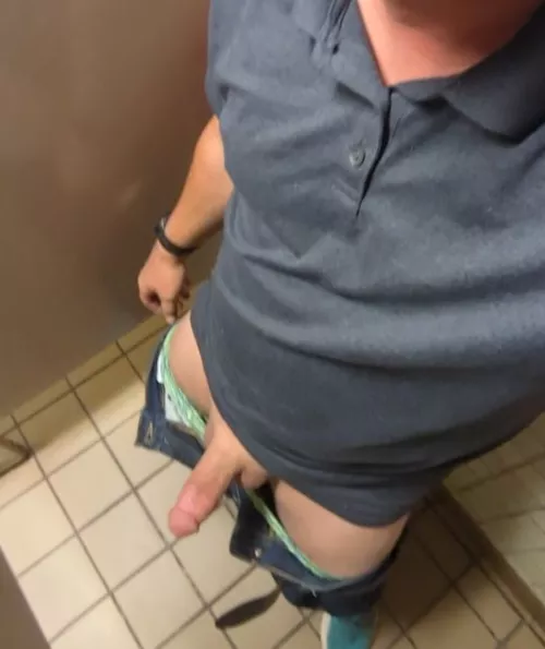 [44] quick pic in a public stall. by SouthAd3283