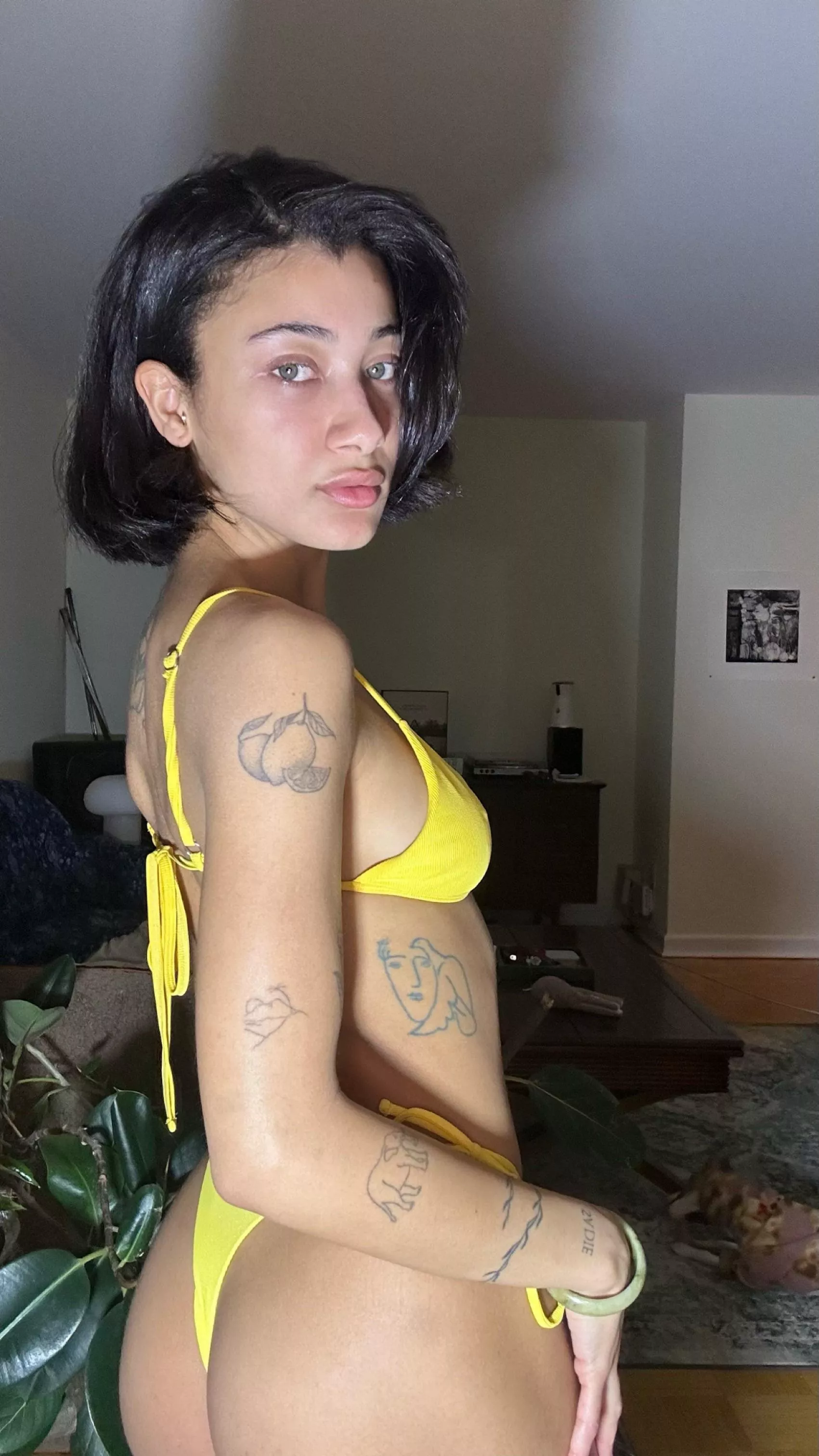 All I need is a tan  posted by MulberryGlum4991