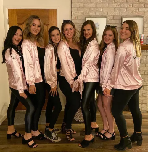 All Pretty by Pumpkinpie2722