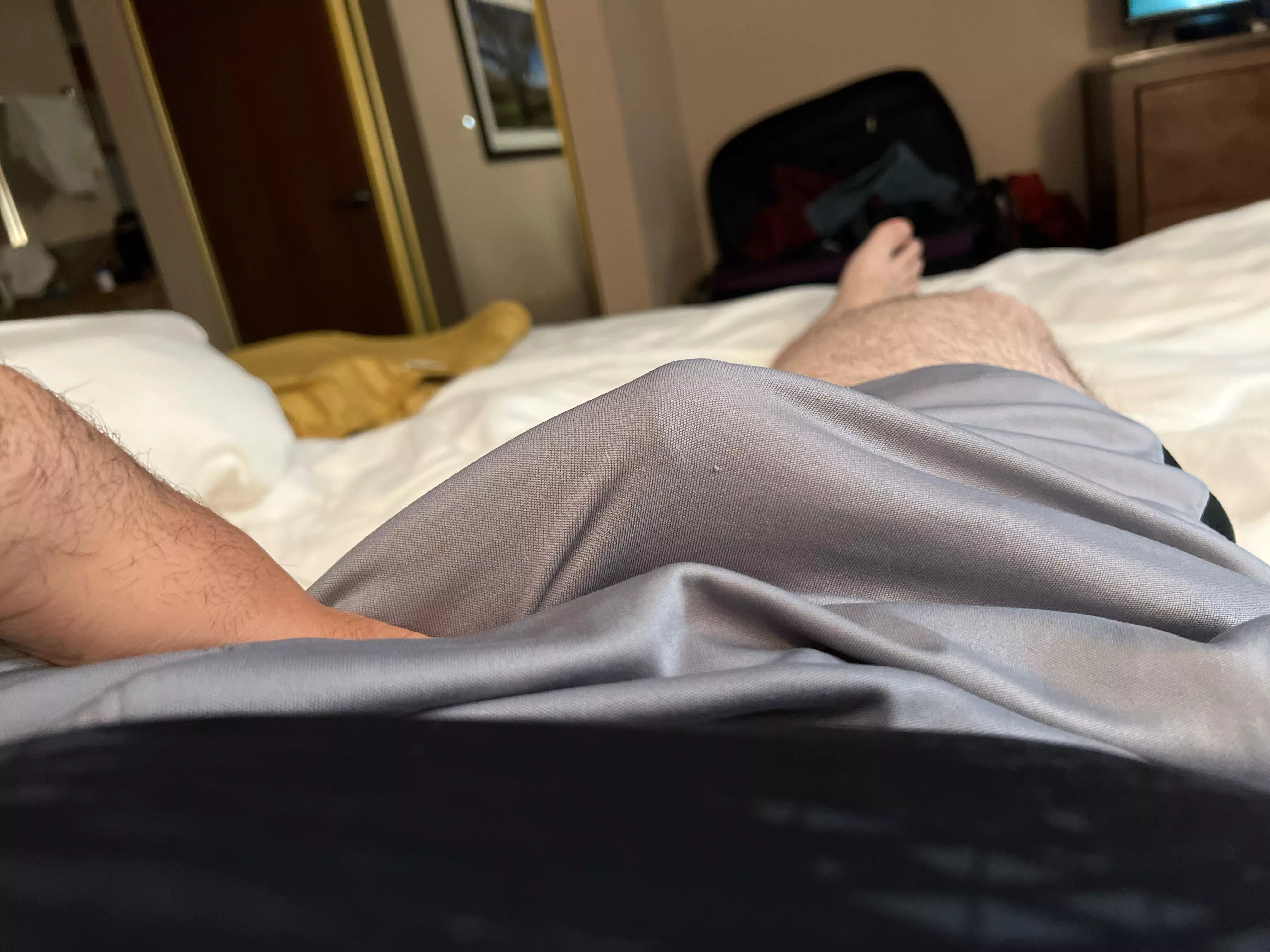 Alone in the hotel, keep me company? posted by rektbylife