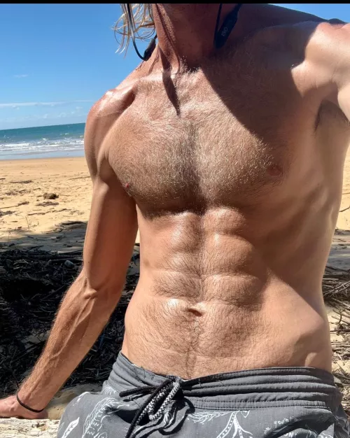 Anyone for a beach day? by BodaciousChoices