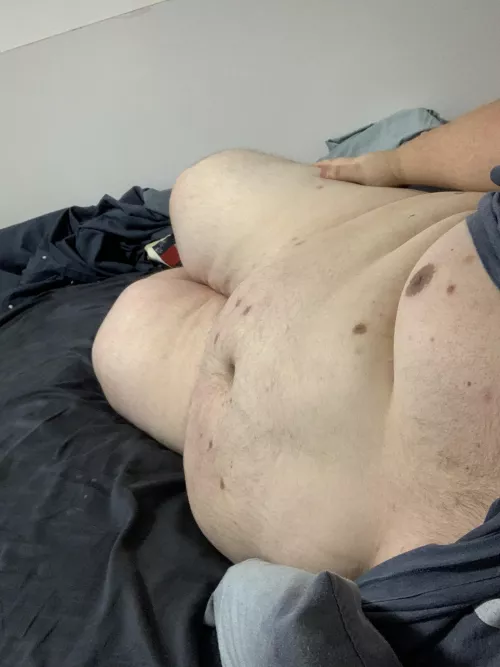 Big aussie dude trying to get fitter and healthier by brisbloke25