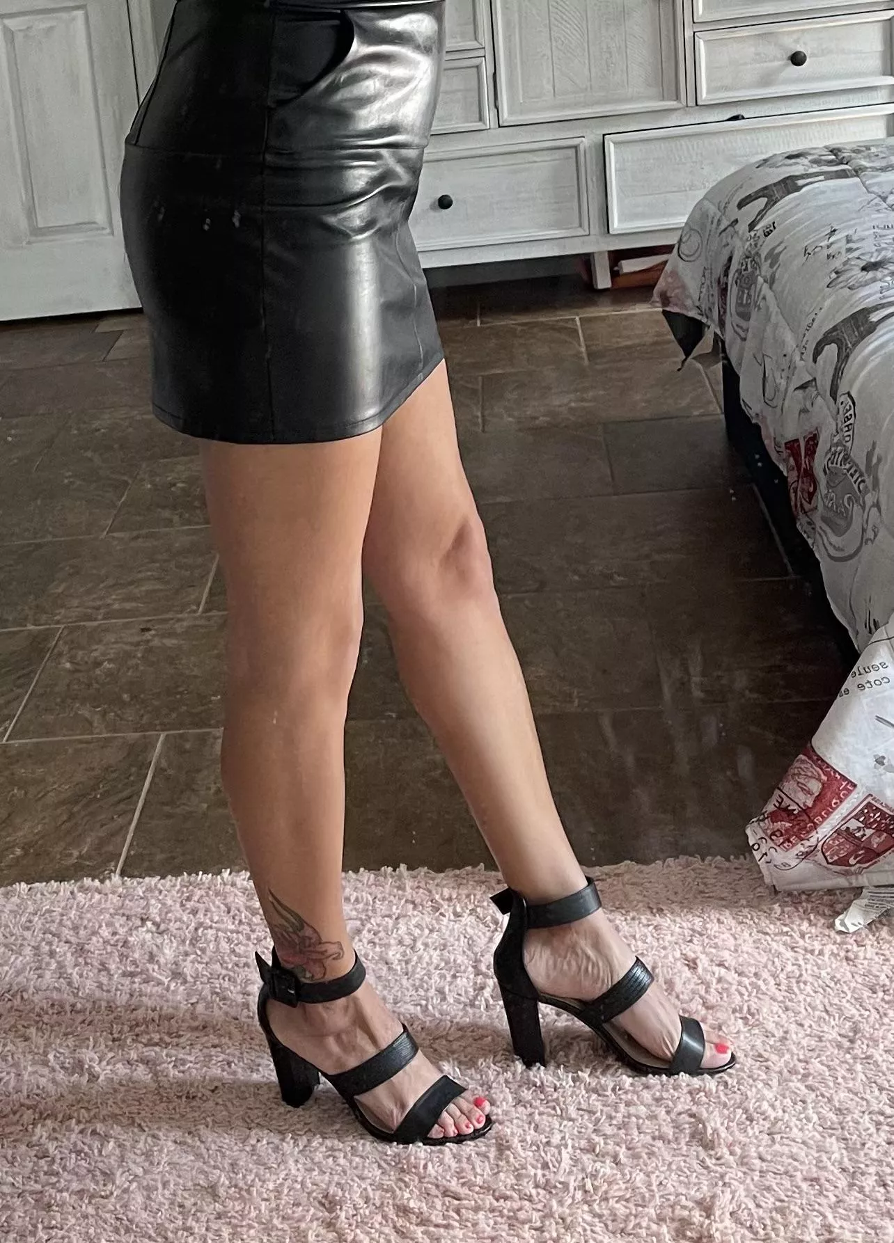 Black is always sexy! 😘  posted by RedFantasy2x