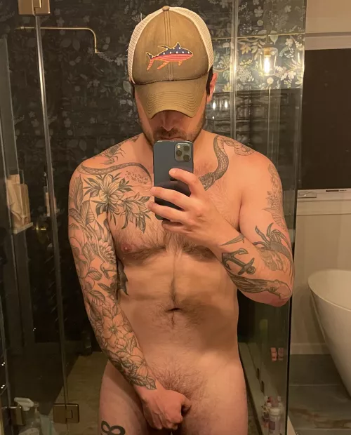 Building the confidence to move my hand by Independent_Tiger_33