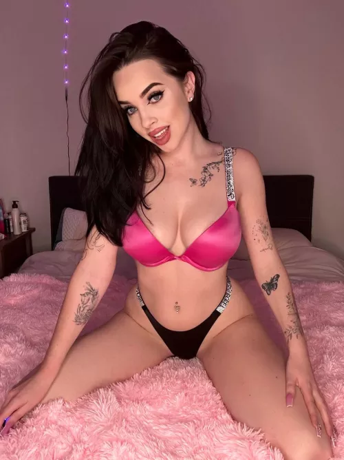 Do you like girls who ride on men? by spicycutiexo