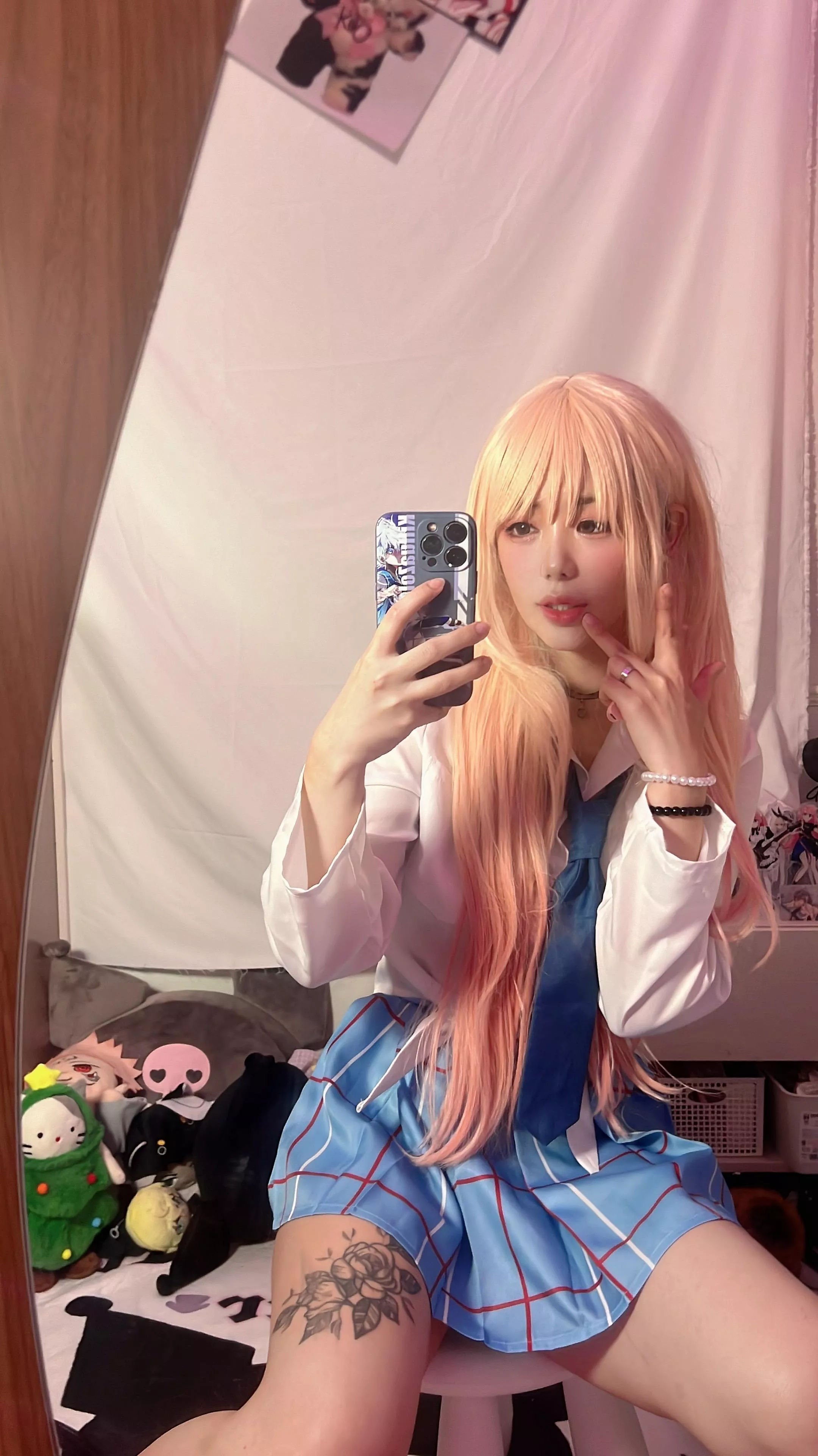 Do you prefer to smash a Neon Haired or Normal Haired Girl posted by Minimum-Fisherman142