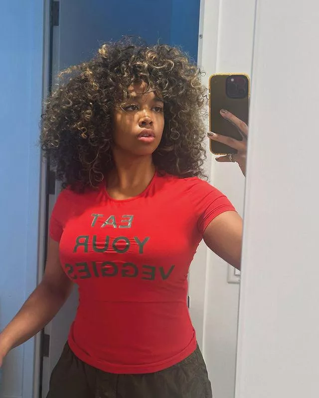 Eat Your Veggies posted by Desecr8or