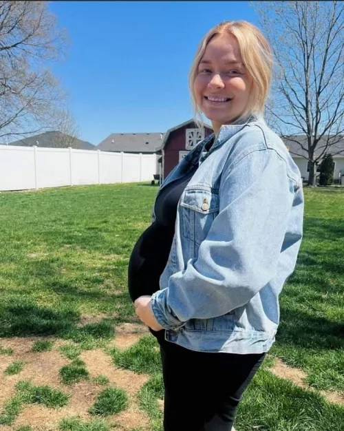 Enjoying the nice weather by sticksofbutters