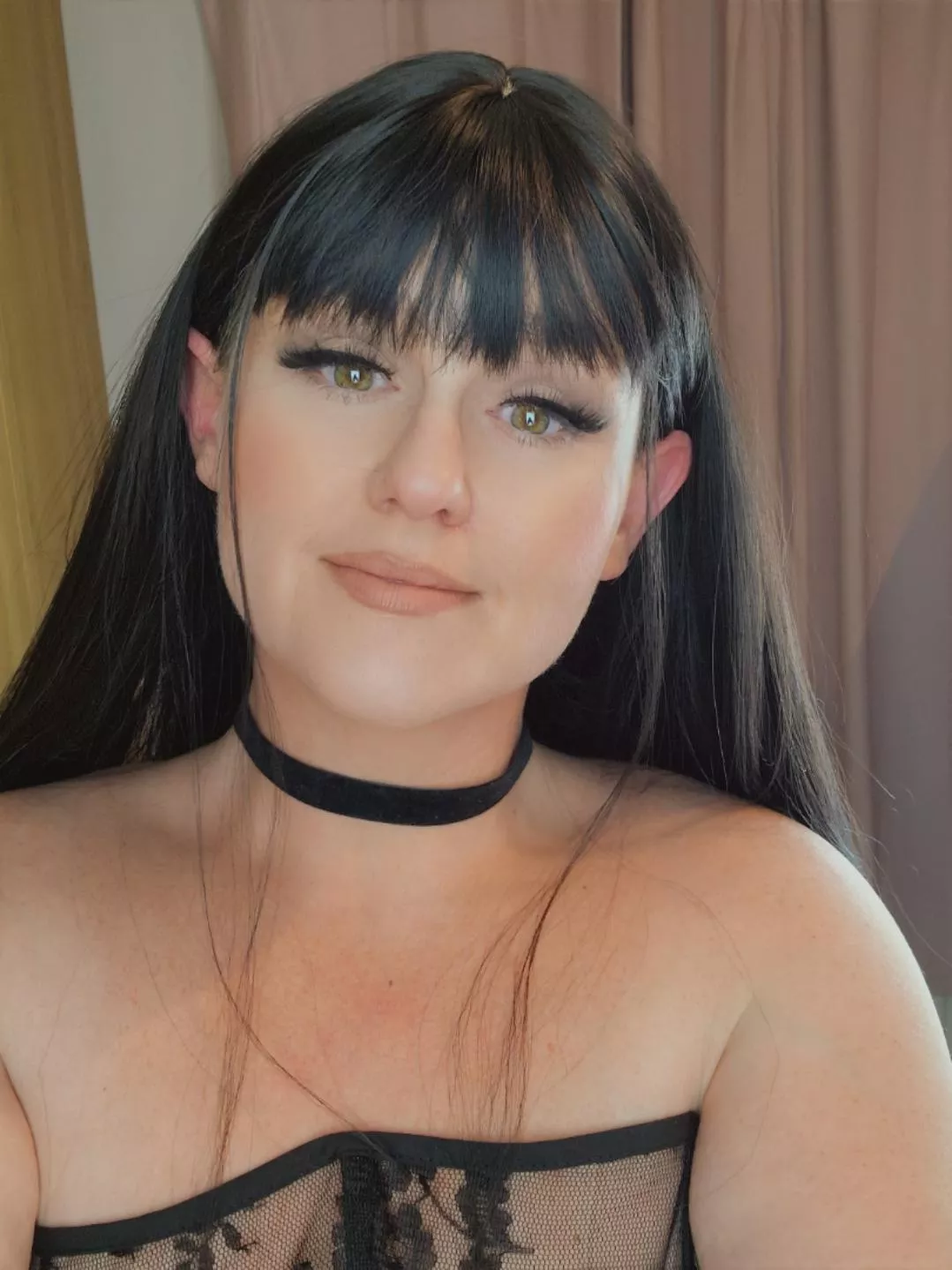 Facing a massive insecurity and getting them out for all to see posted by MissMollyPlusSize