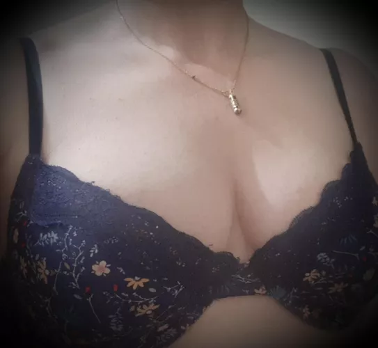 Floral 2 by Echo-Red