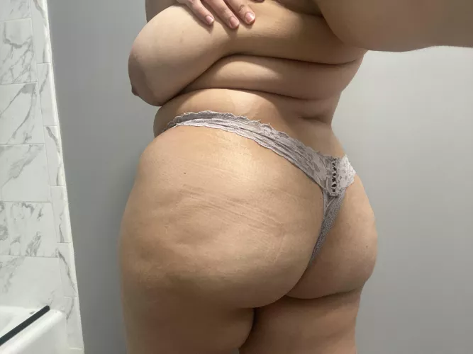 good night 🙈 by Lost-Strawberry-6822