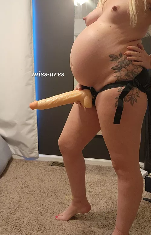 Have you been fucked by a pregnant girl?  by missares27OF