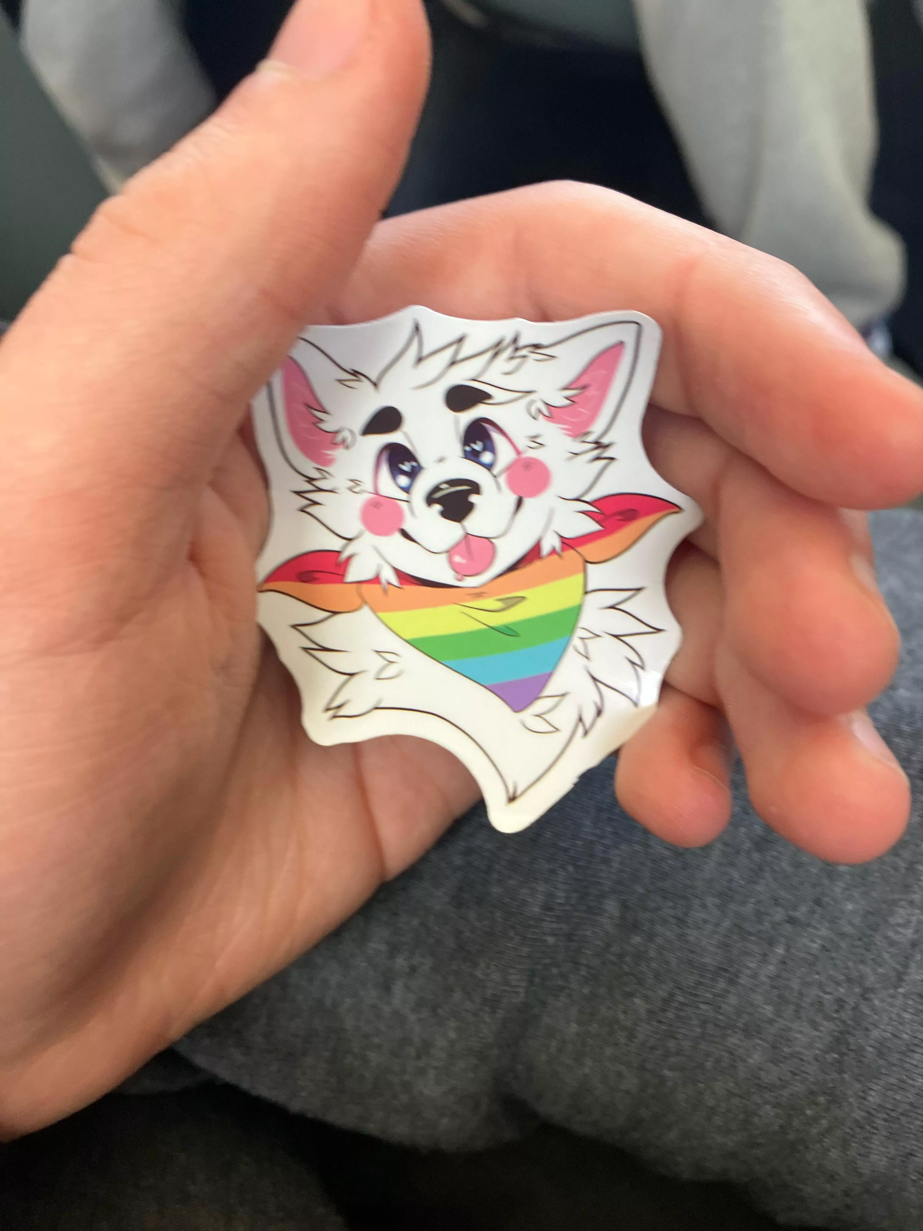 Help! School bought stolen art! posted by LineBreak_