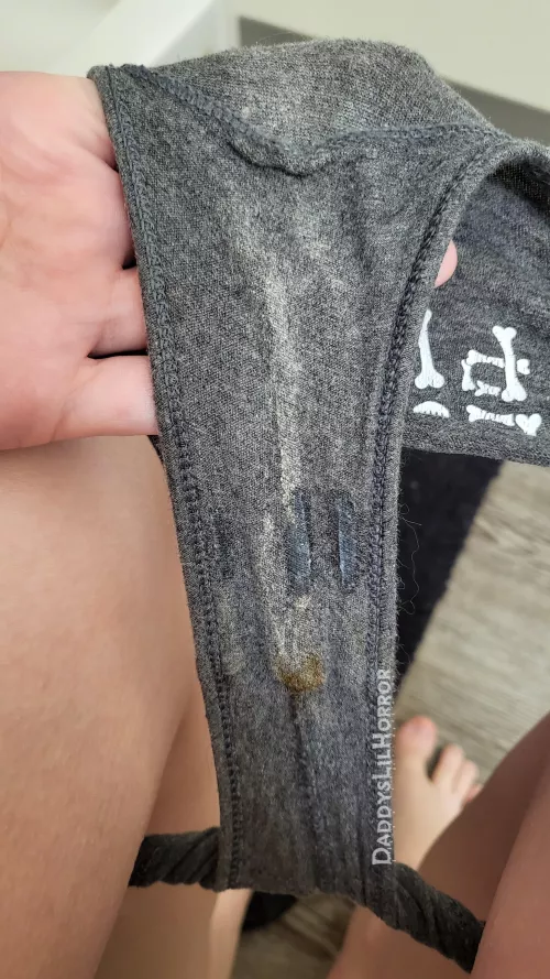 Hope You Like Them With a Strong Scent by DaddysLilHorror