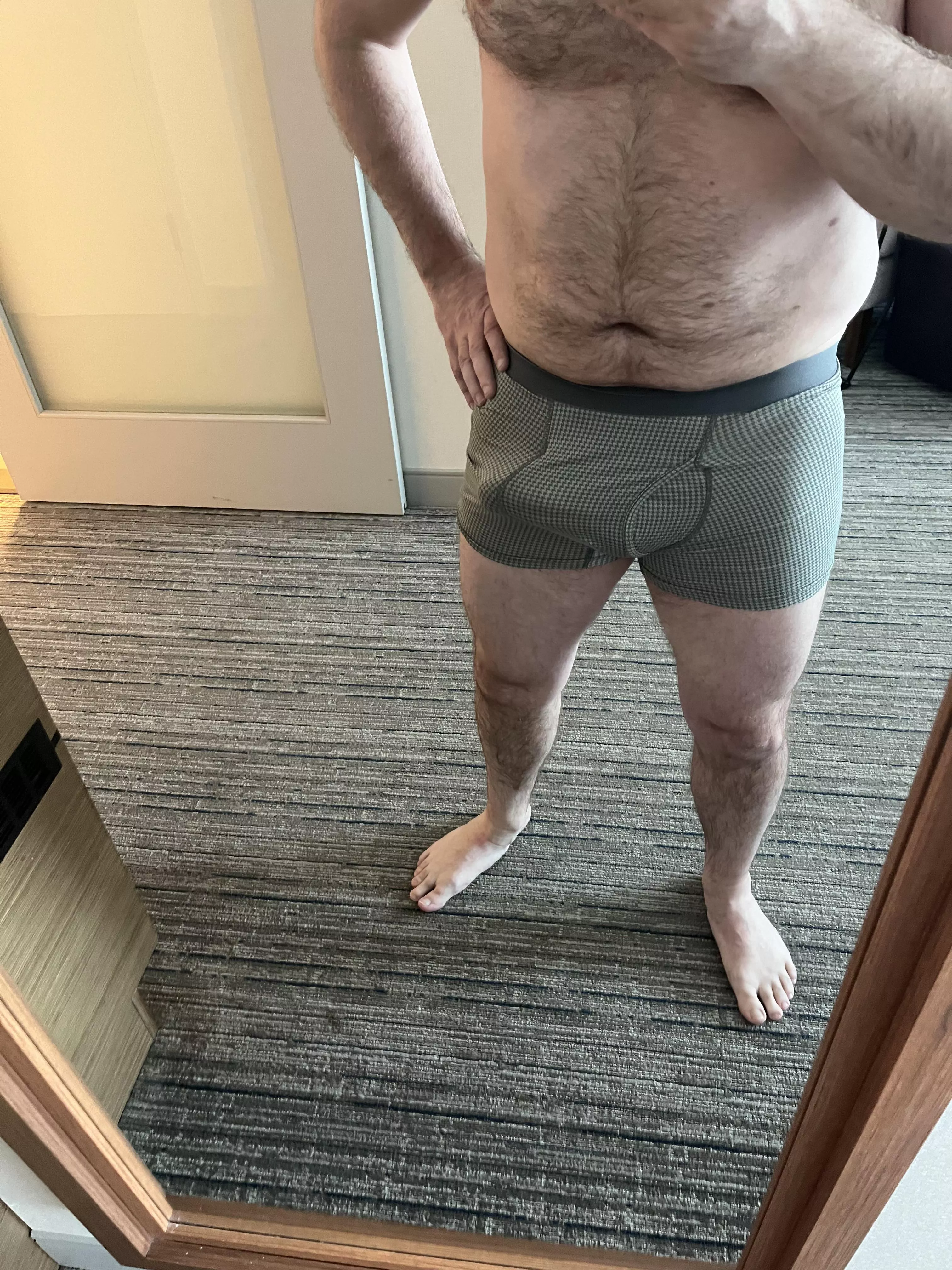 Hotel mirrors hit different posted by throwaway_dilf_40
