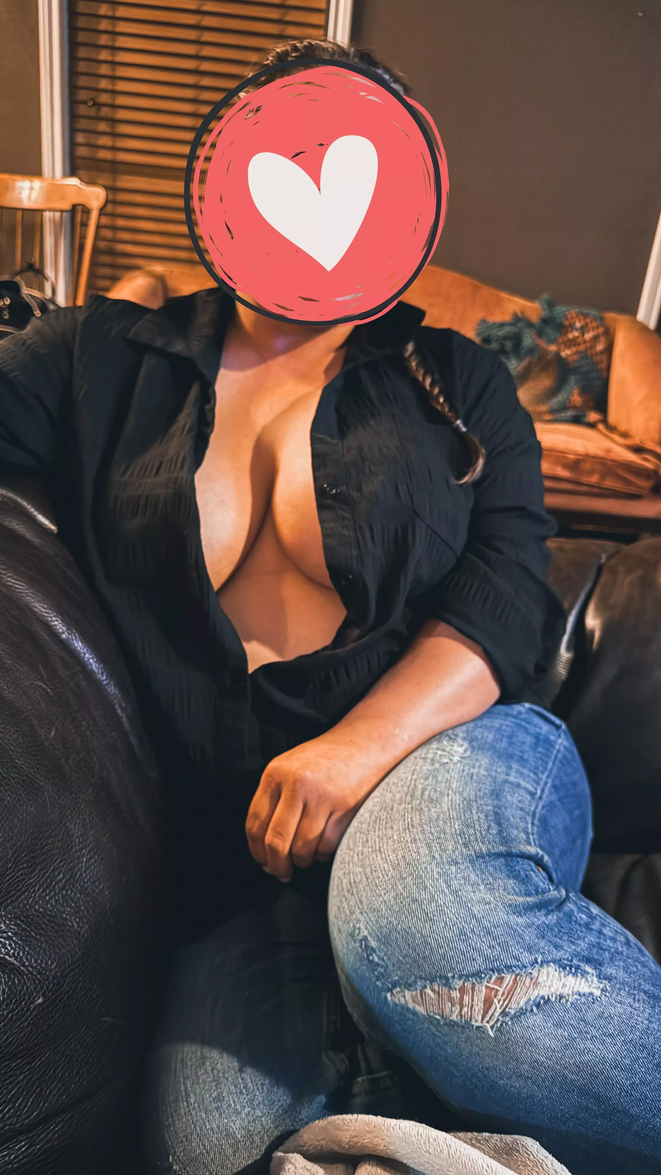 I sit next you and my husband ran to the store… posted by unwrapped69Y