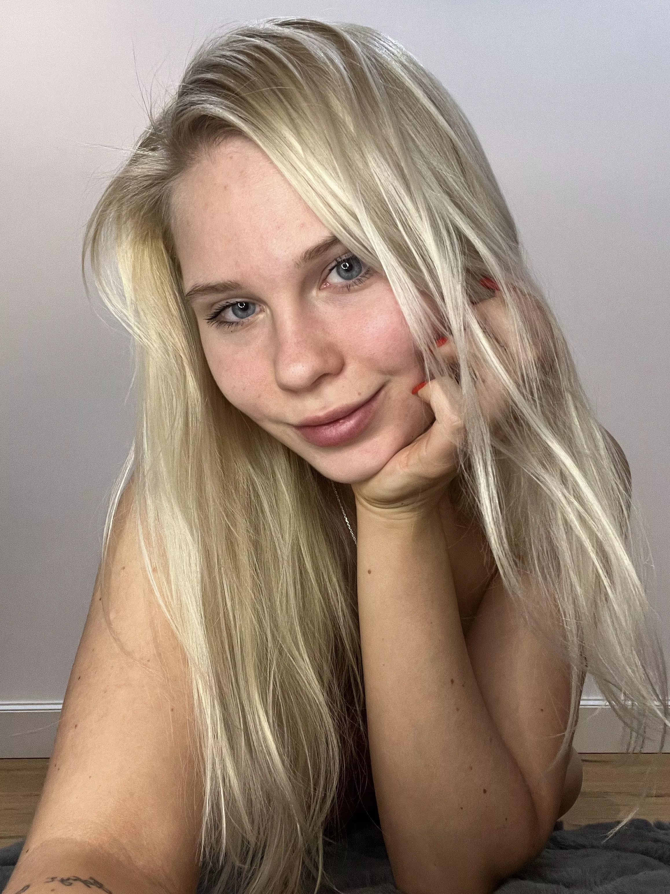 Let's look for my panties ;) posted by CharmingCuteElegance