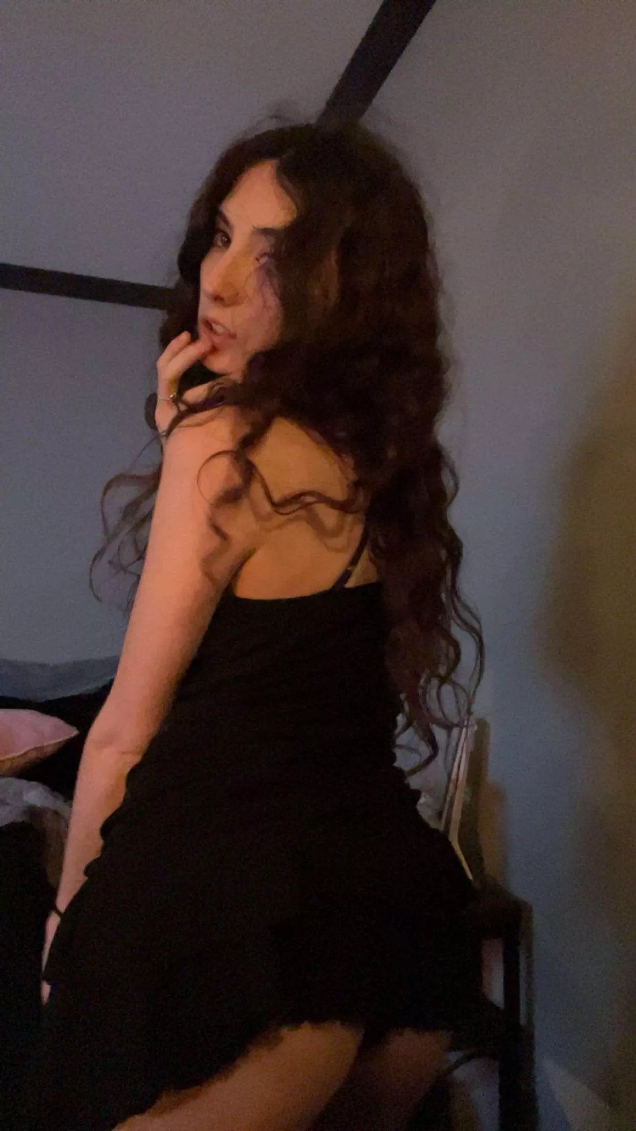 Look me in the eyes and cum for me posted by Frequent-Meeting8591