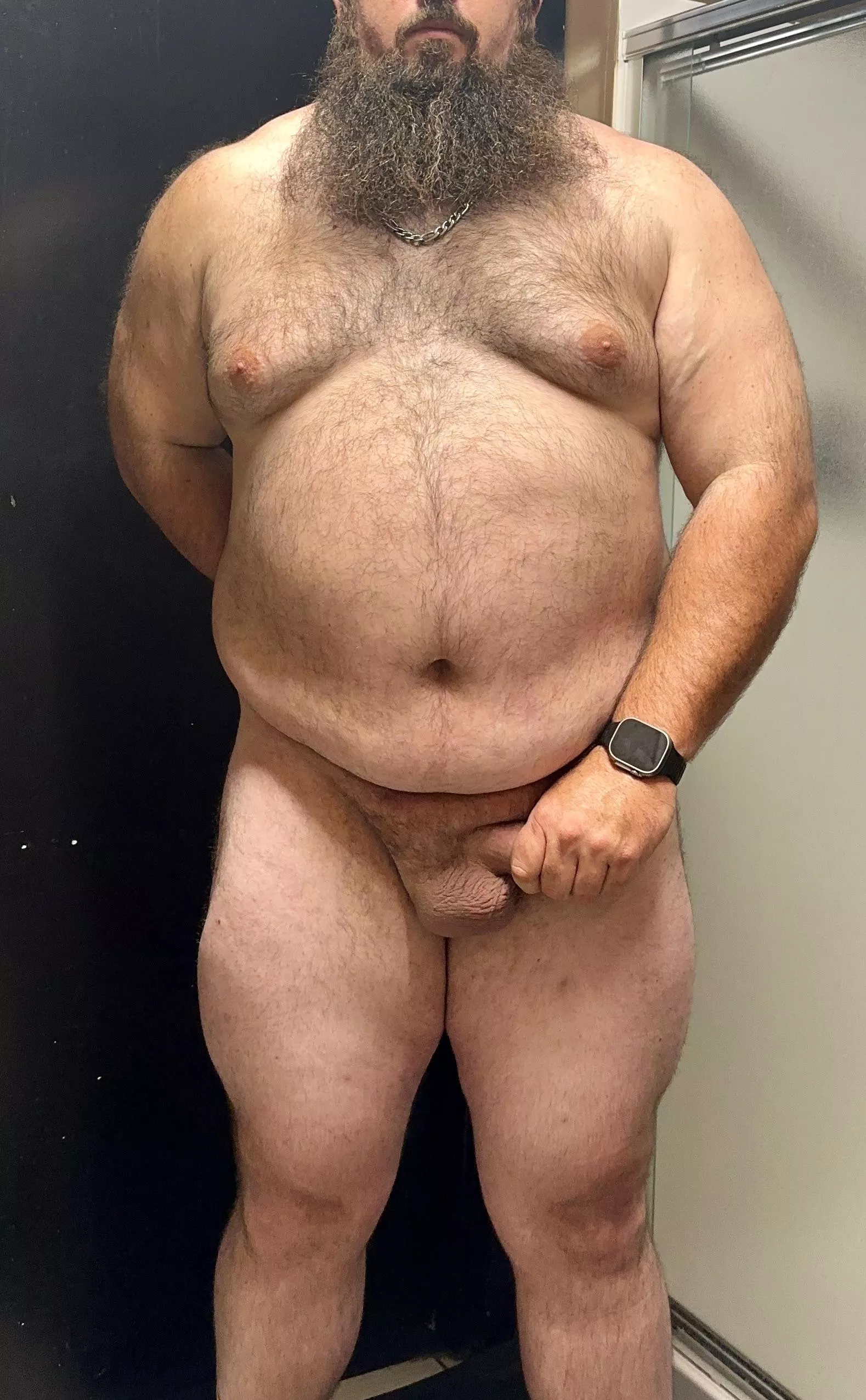 New here, thoughts on the beard and quad pump after a brutal leg day? posted by Mental_Cable9594