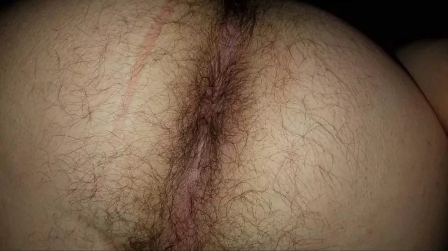 Not super hairy, but hopefully belongs here by SubTop86