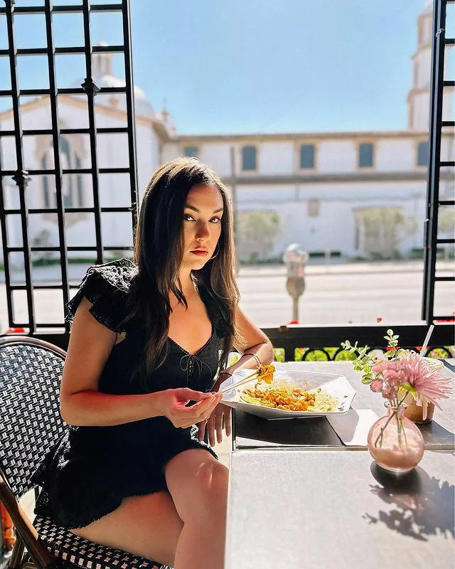 Sasha Grey posted by agent_zero43