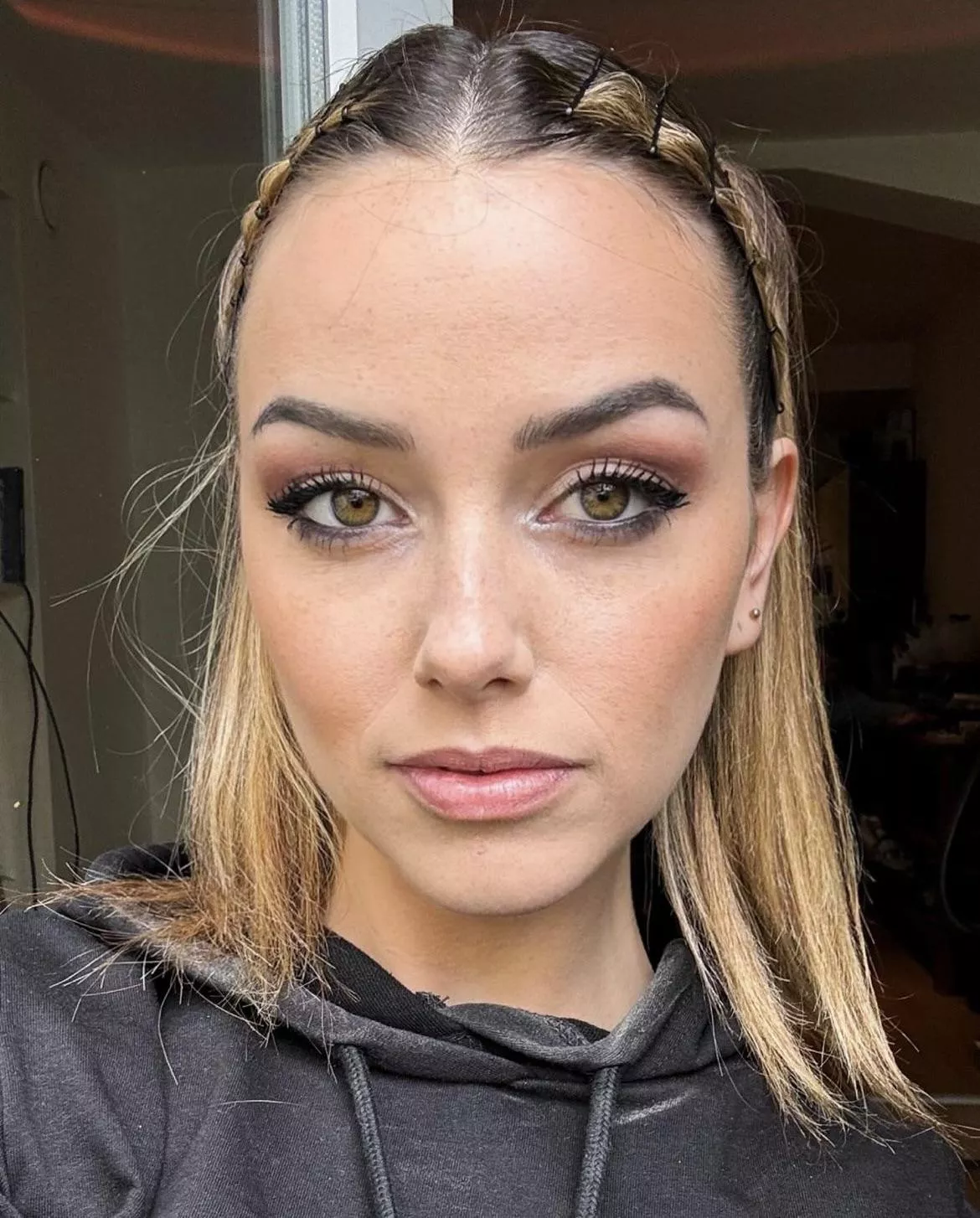 Shauna Dewit posted by Frankg145