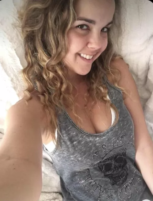 Smiling Dillion by TheScarlettCannon