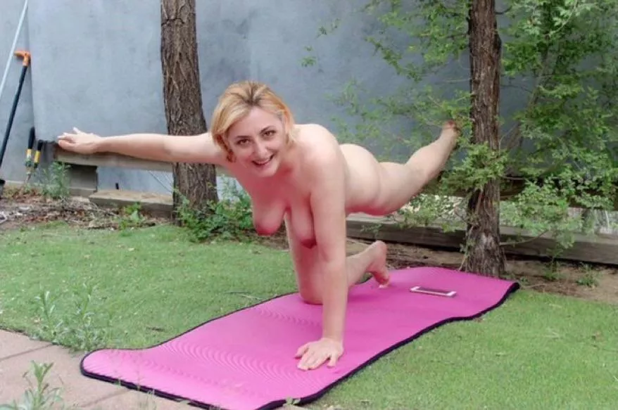 Stripping down to our natural selves helps us vibe deeply with everything around us, reminding us that we’re exactly where we’re meant to be❣️💚 posted by NancyJustNudism